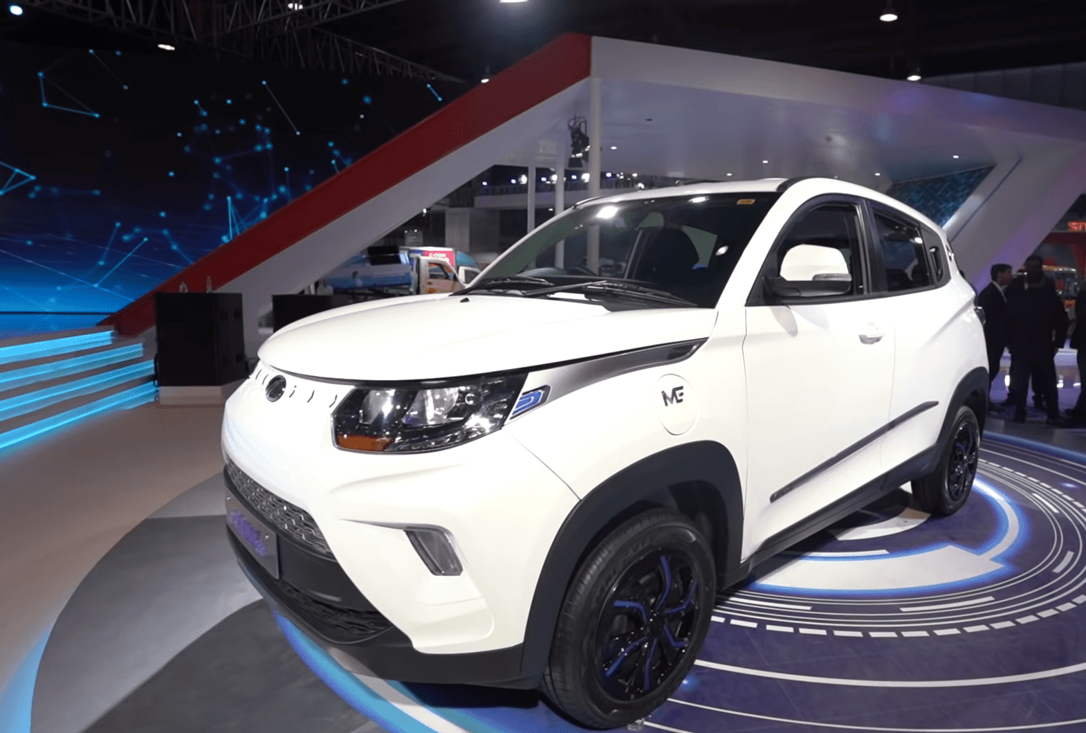 upcoming plug in hybrid cars in india under 10 lakhs price